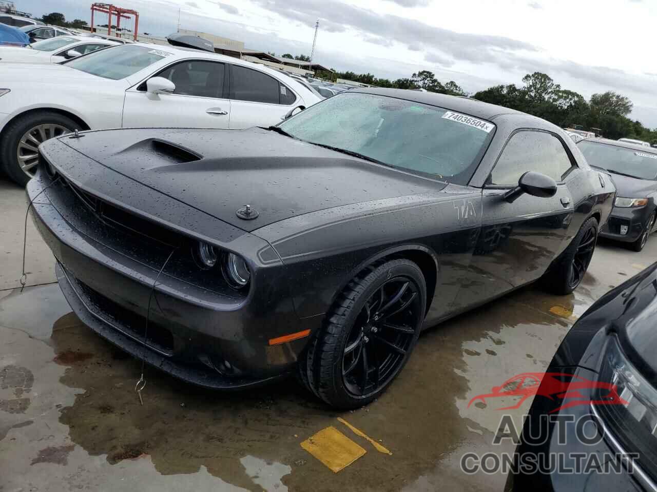 DODGE CHALLENGER 2018 - 2C3CDZBT8JH144801