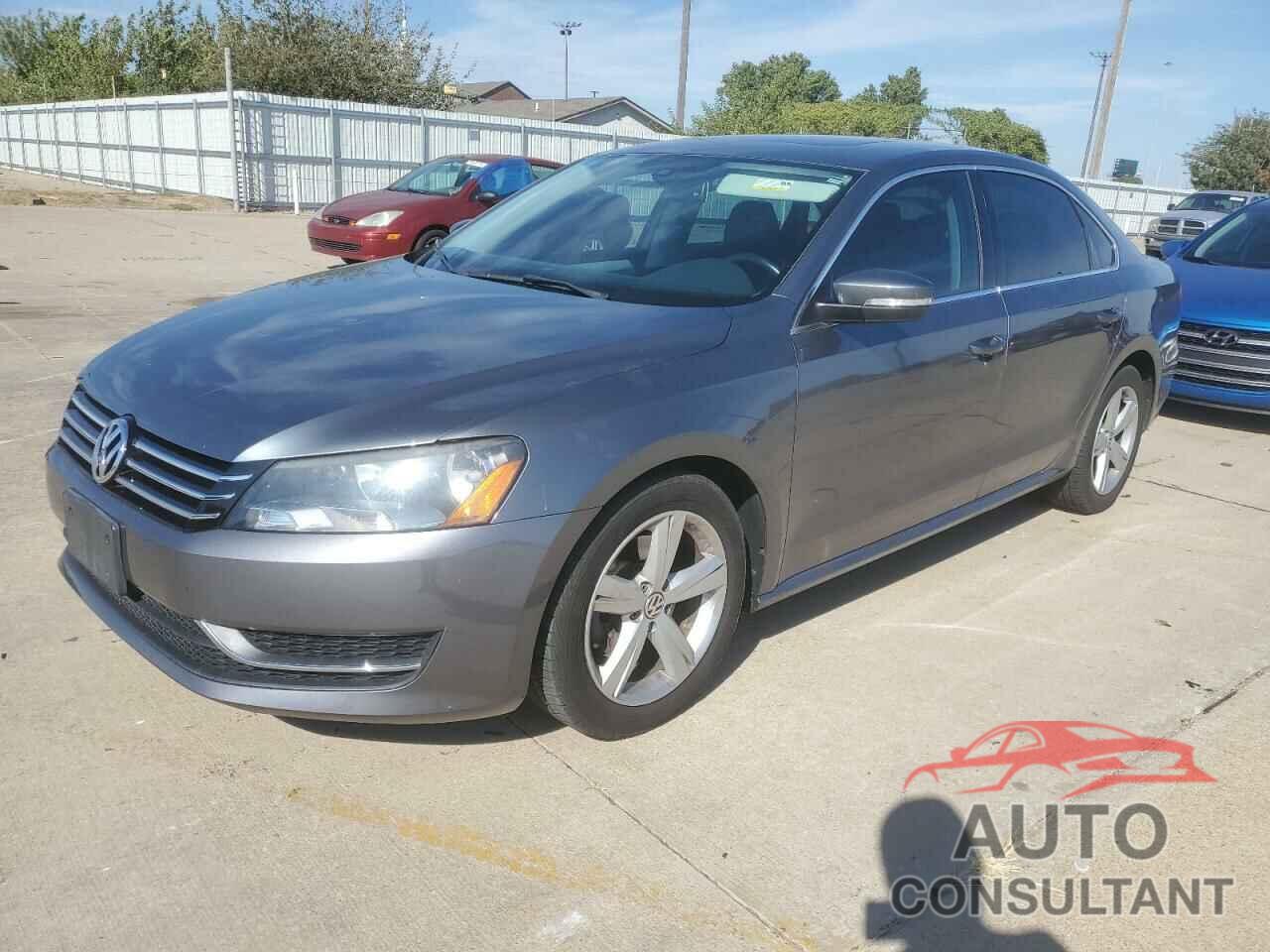 VOLKSWAGEN PASSAT 2013 - 1VWBH7A3XDC019479