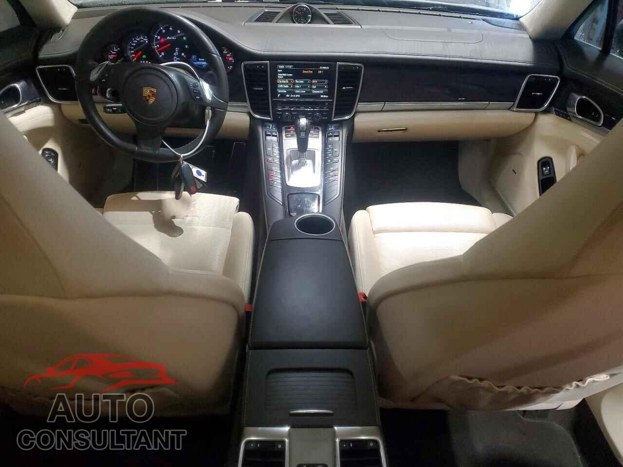 PORSCHE PANAMERA 2015 - WP0BC2A7XFL075075