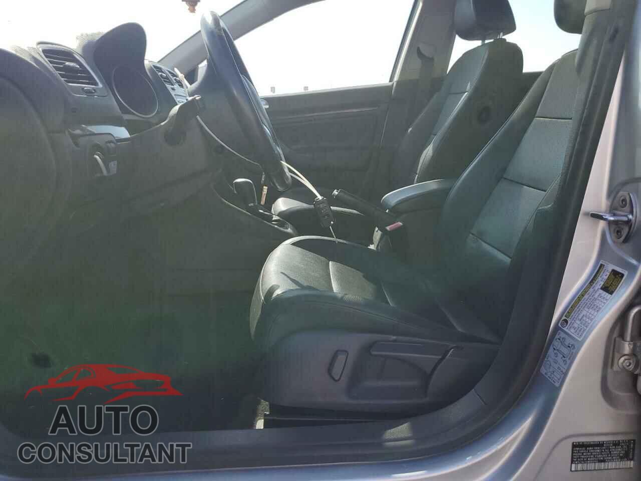 VOLKSWAGEN JETTA 2014 - 3VWPL7AJ1EM605359