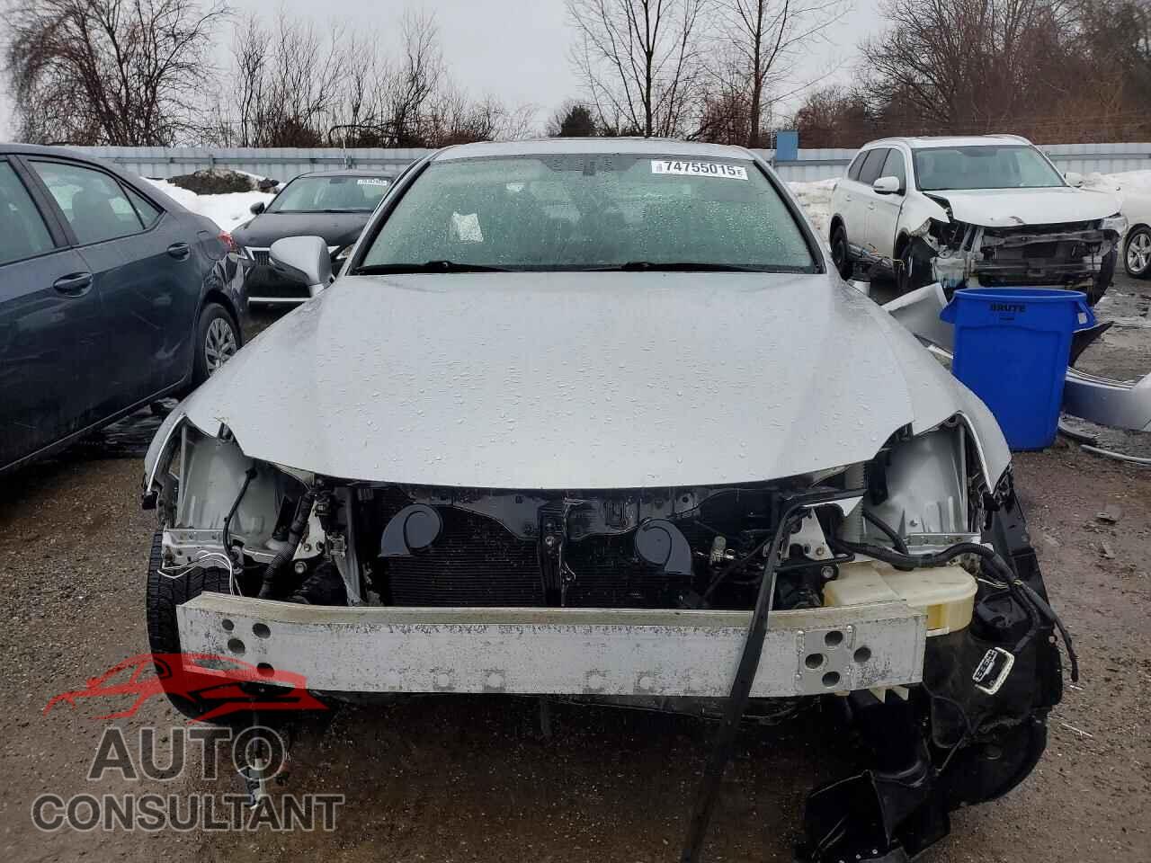 LEXUS IS 2010 - JTHCF5C2XA5040157