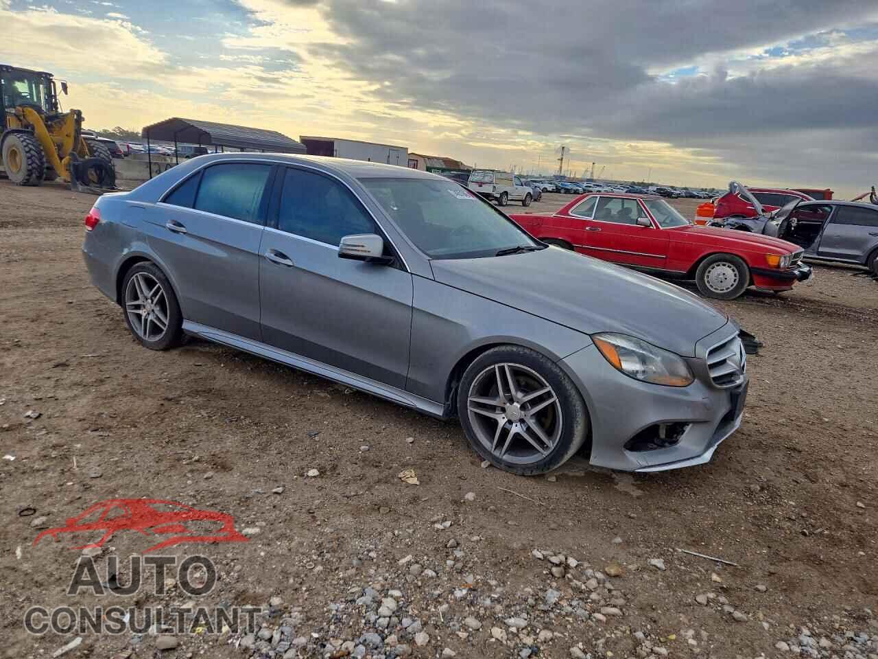 MERCEDES-BENZ E-CLASS 2015 - WDDHF5KB4FB137135