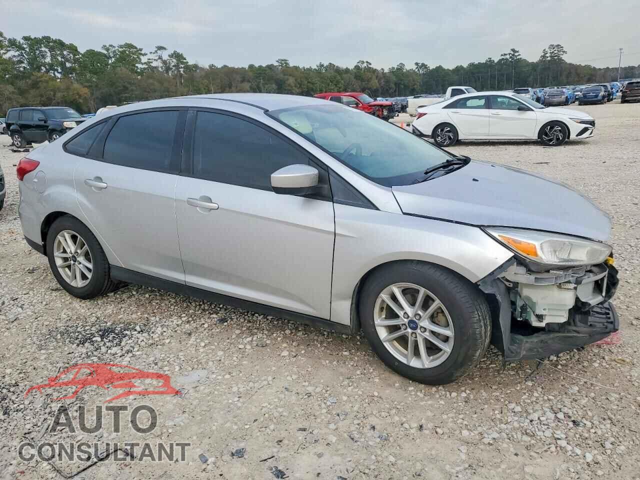 FORD FOCUS 2018 - 1FADP3FE7JL292656