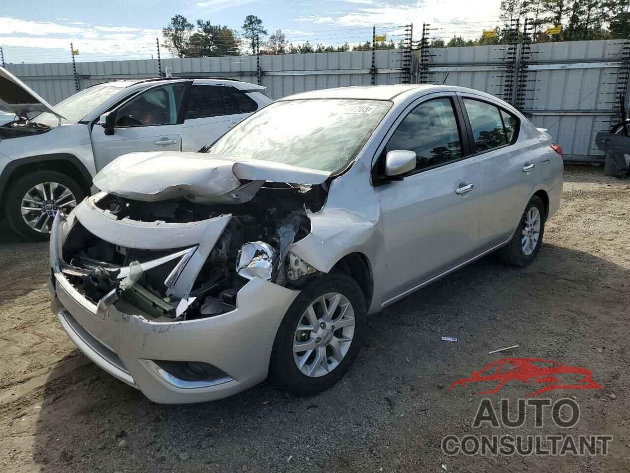 NISSAN VERSA 2018 - 3N1CN7AP3JL854135