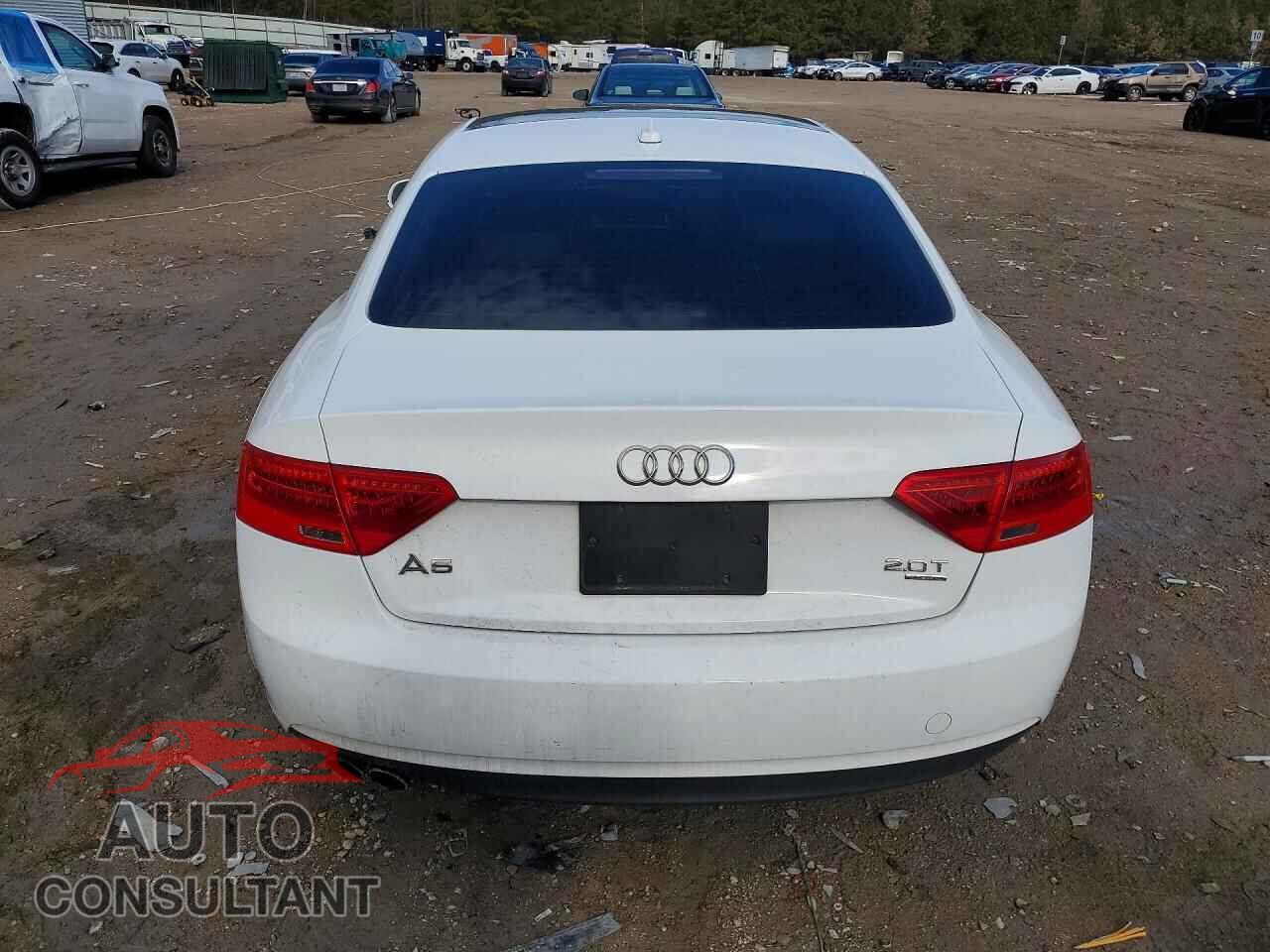 AUDI A5 2013 - WAUCFAFR6DA048316