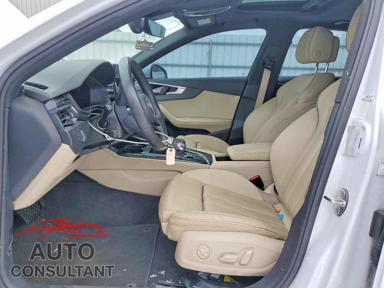 AUDI A4 2022 - WAUEAAF49NN014134