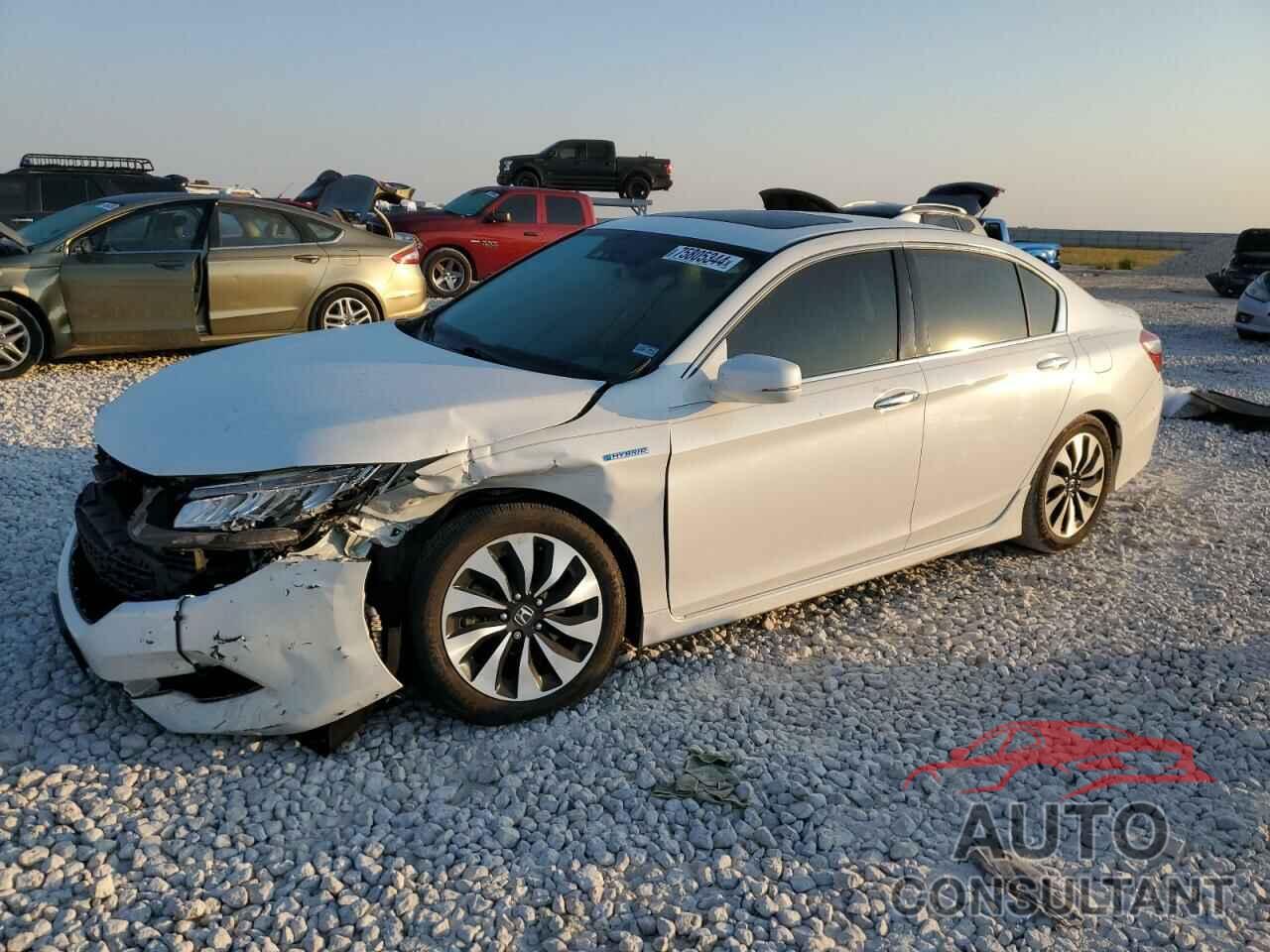 HONDA ACCORD 2017 - JHMCR6F71HC028280