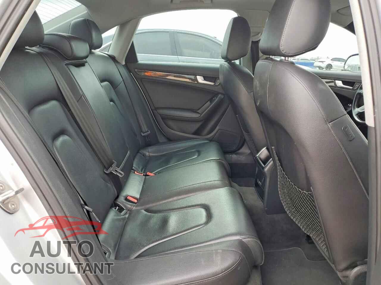 AUDI A4 2013 - WAUBFAFL8DN043988