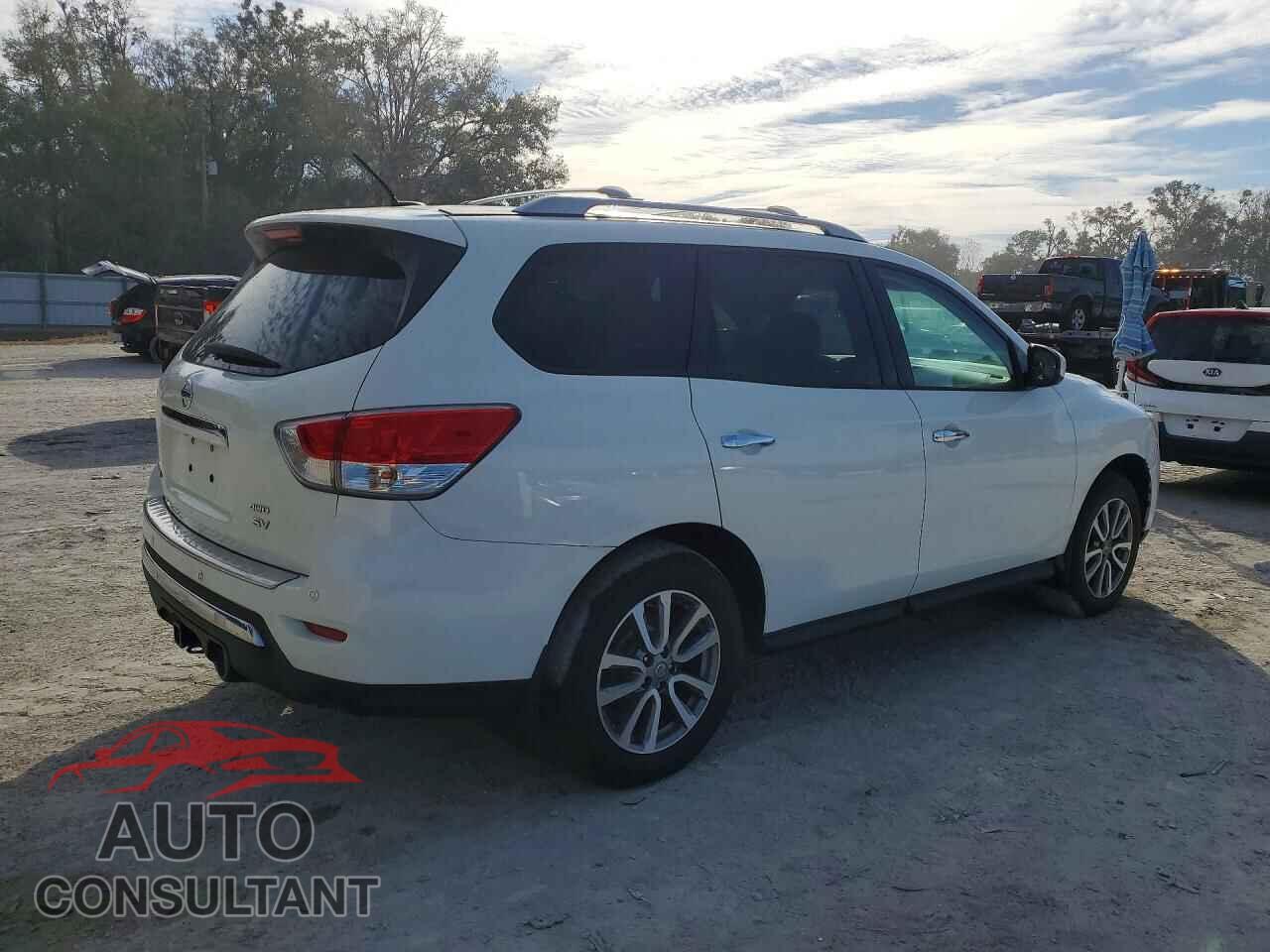 NISSAN PATHFINDER 2013 - 5N1AR2MM2DC603583