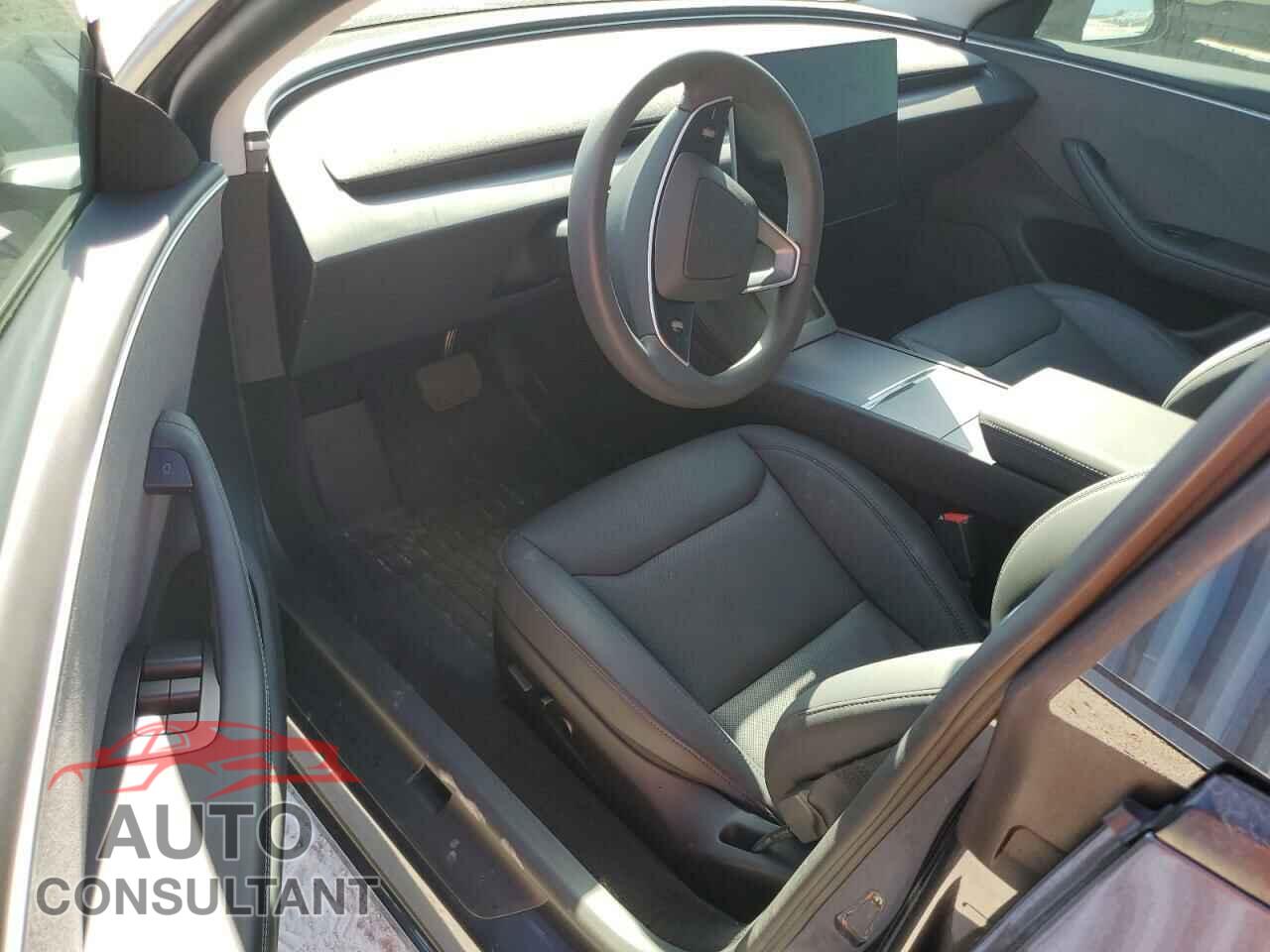 TESLA MODEL 3 2024 - 5YJ3E1EAXRF766077