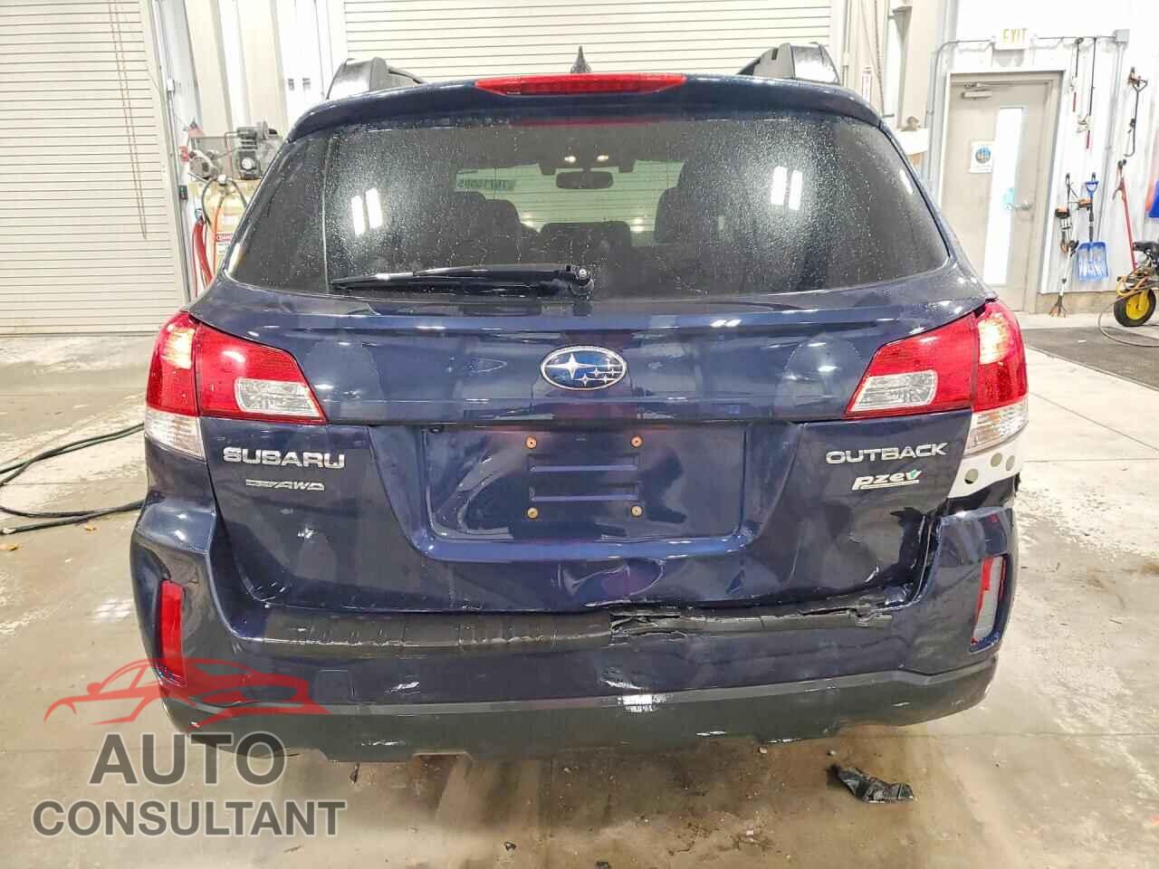 SUBARU OUTBACK 2014 - 4S4BRBPC8E3285641