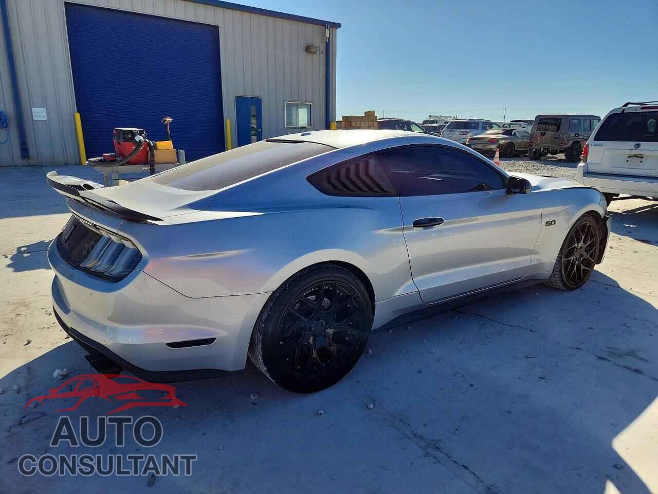 FORD MUSTANG 2019 - 1FA6P8CF4K5118570
