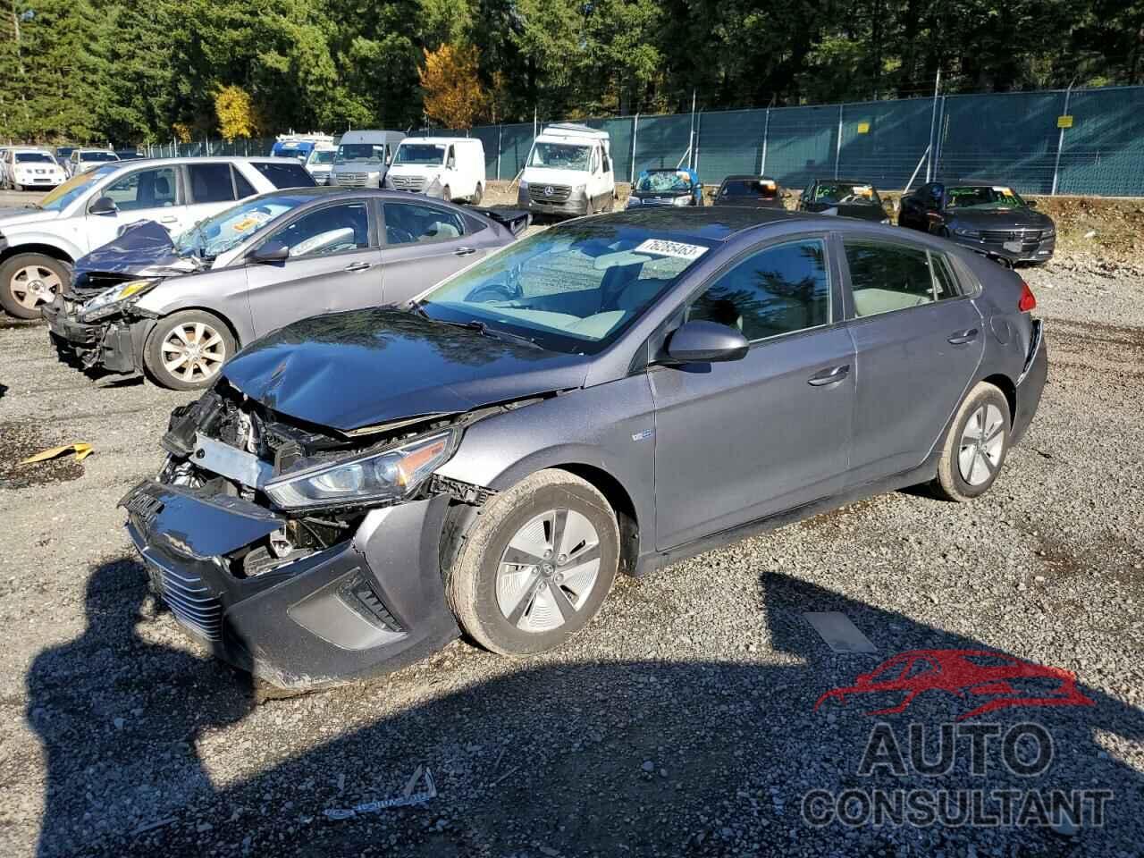 HYUNDAI IONIQ 2017 - KMHC65LC4HU022436