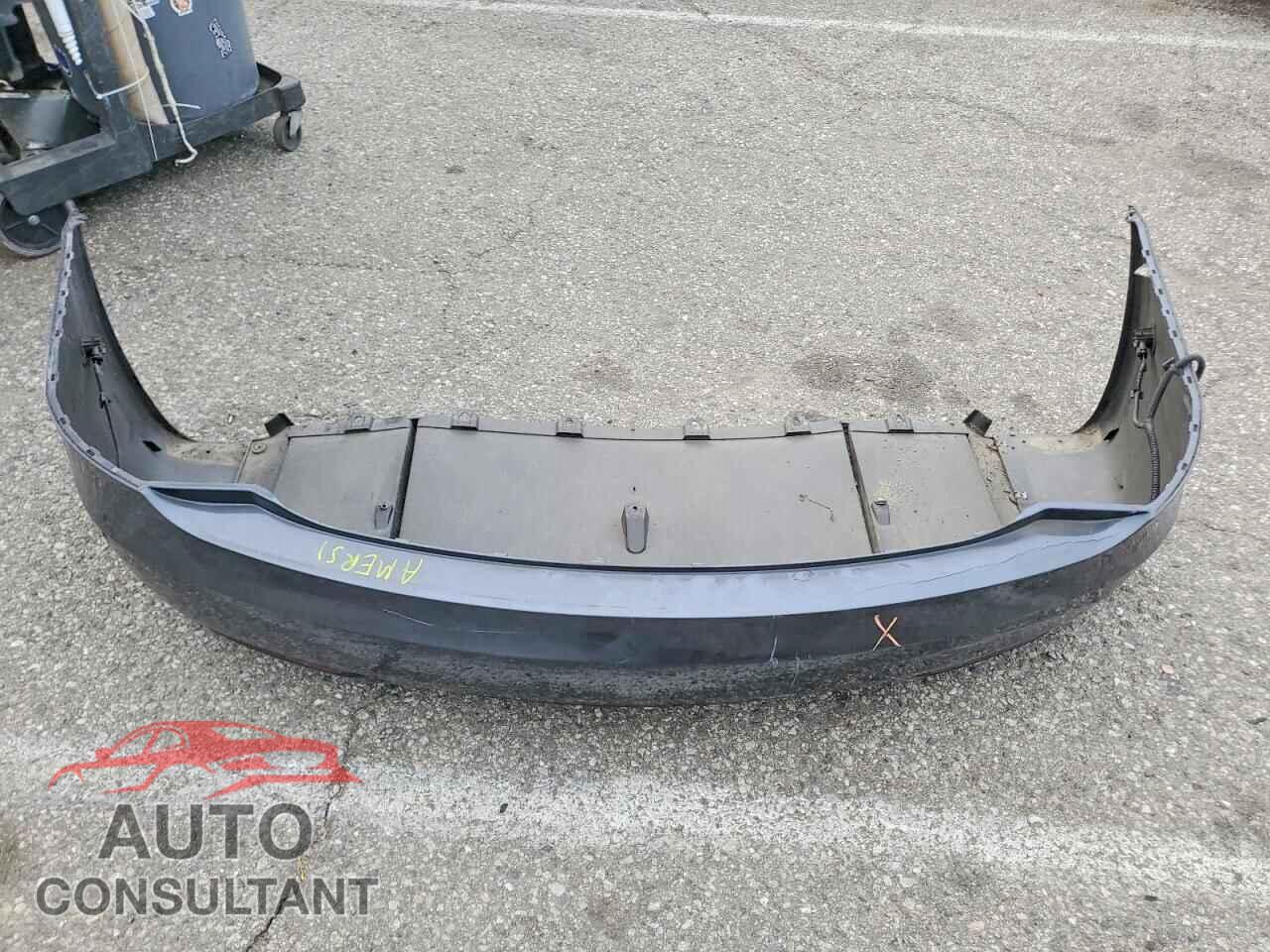 TESLA MODEL S 2017 - 5YJSA1E12HF183203