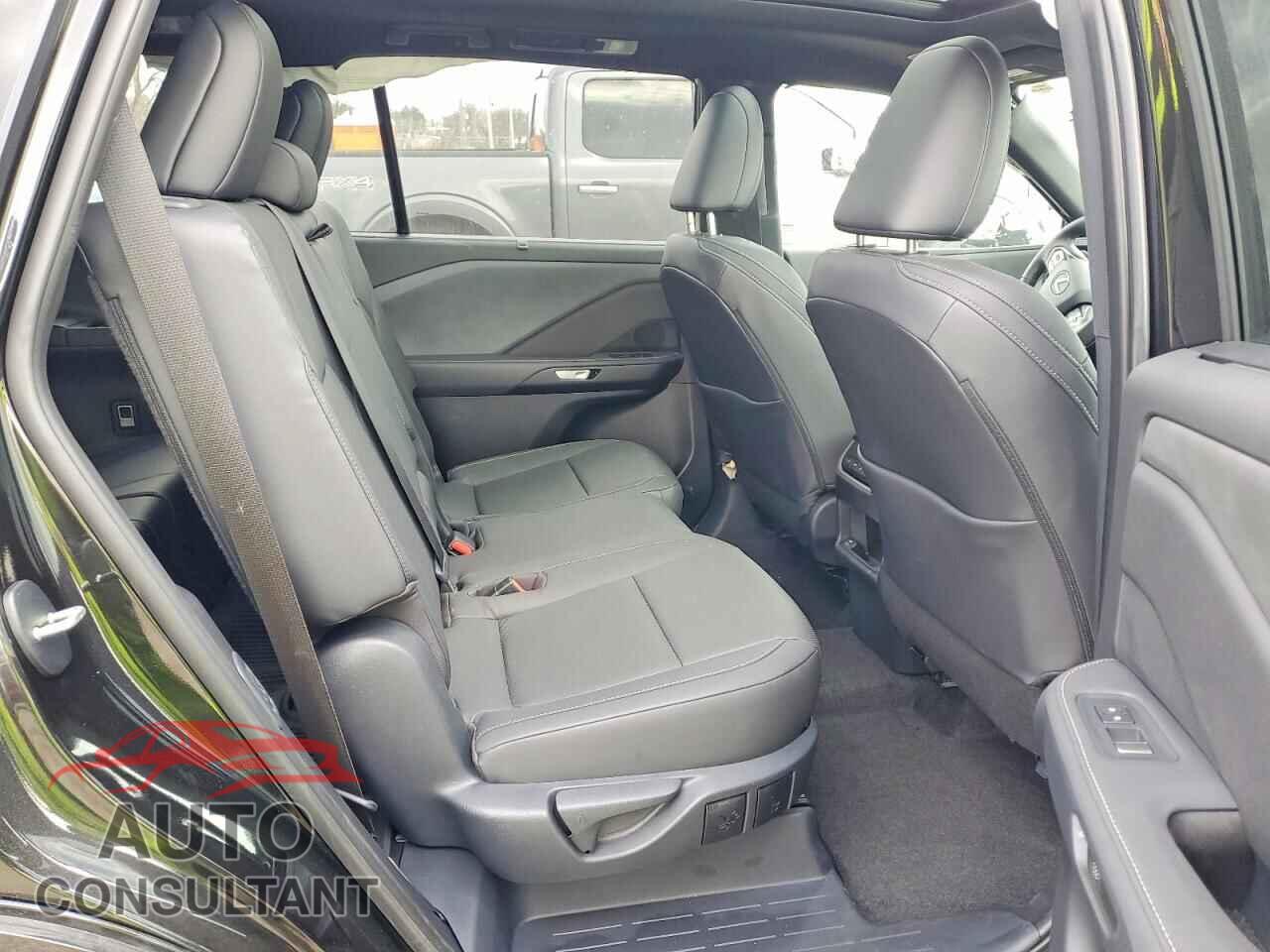 LEXUS UNKNOWN 2026 - 5TDAAAB66TS054199
