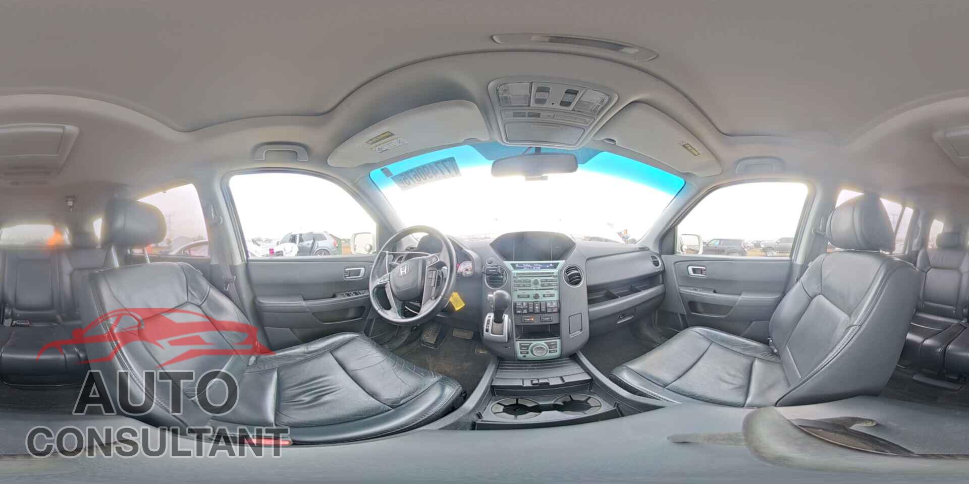 HONDA PILOT 2011 - 5FNYF3H93BB057111