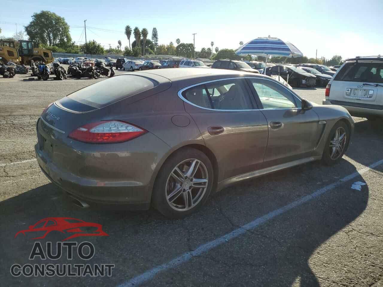PORSCHE PANAMERA 2011 - WP0AA2A73BL013786