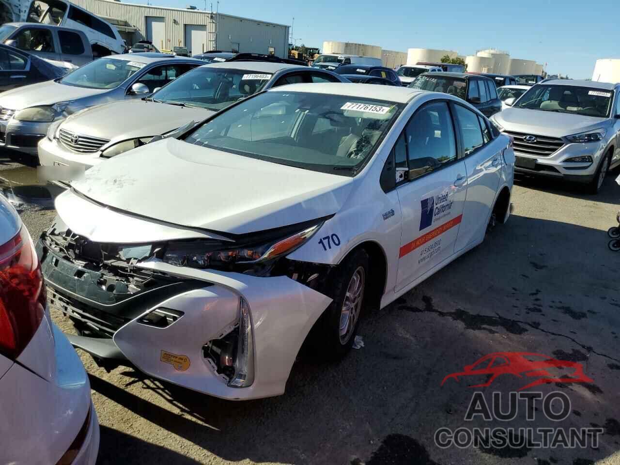 TOYOTA PRIUS 2022 - JTDKAMFP2N3208355