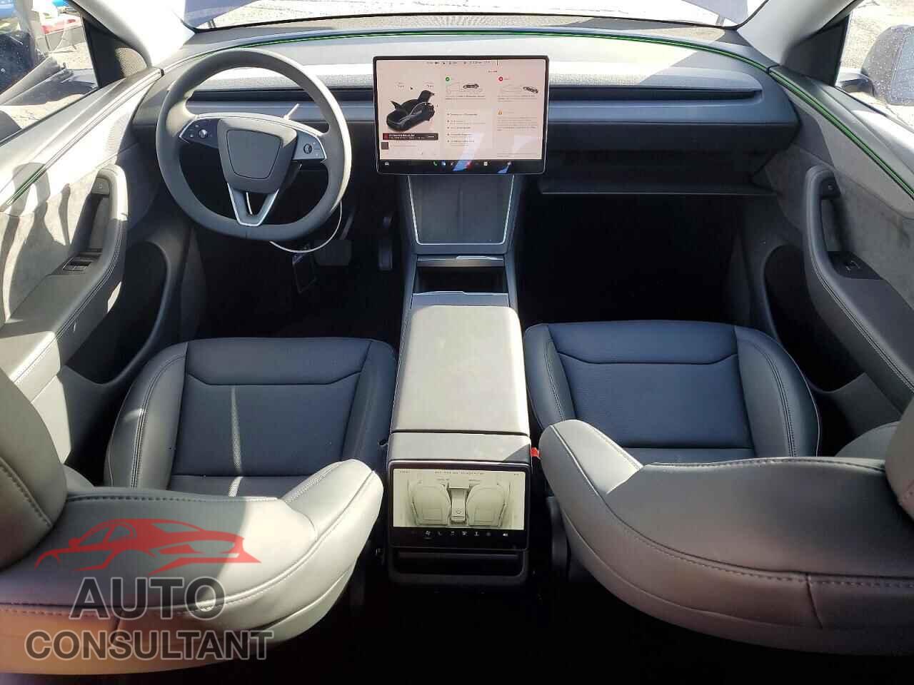 TESLA MODEL Y 2026 - 7SAYGDEDXTF386985