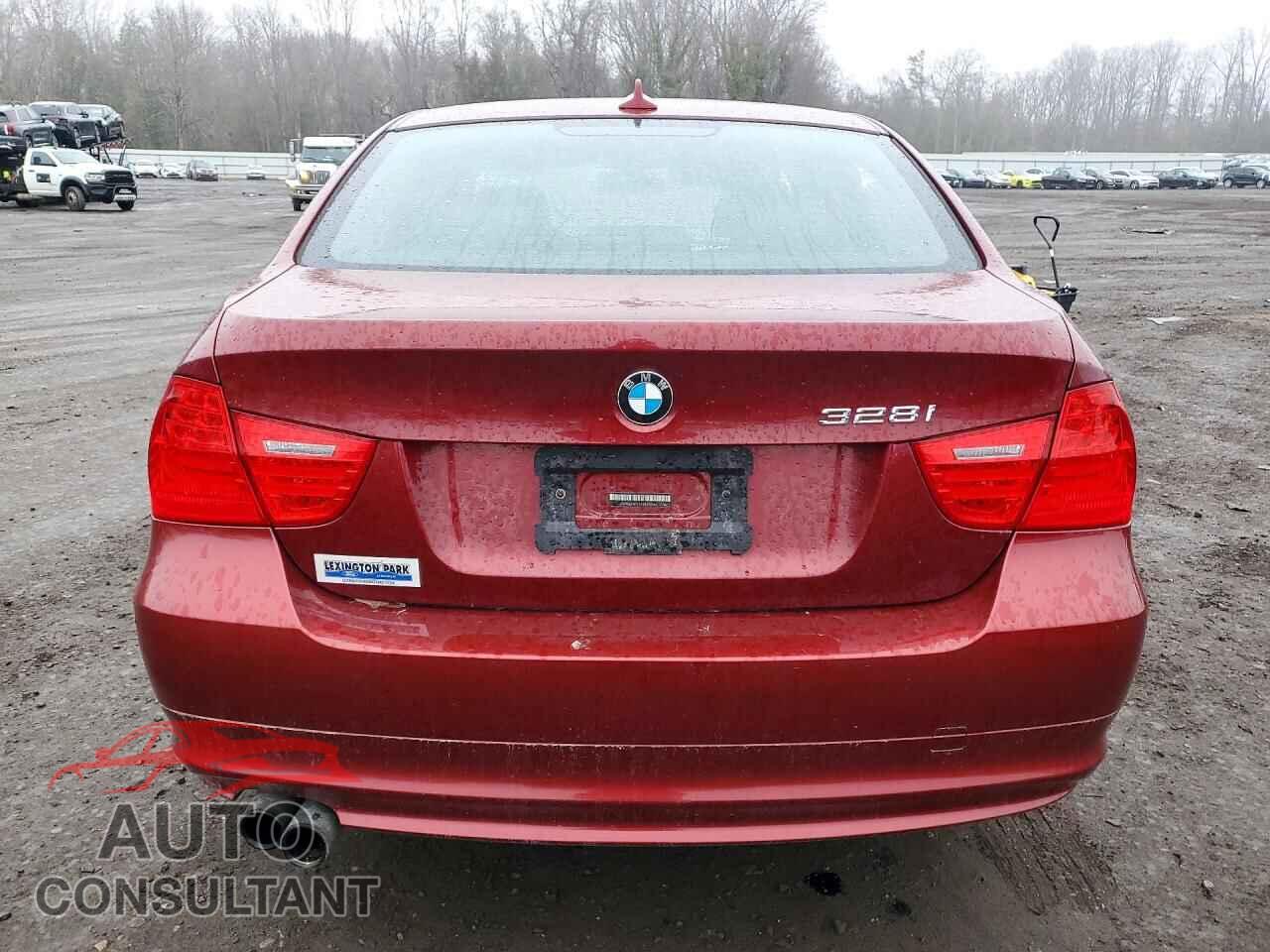 BMW 3 SERIES 2011 - WBAPH7C50BE678564