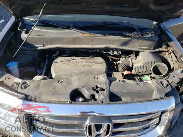 HONDA PILOT 2013 - 5FNYF4H50DB004811
