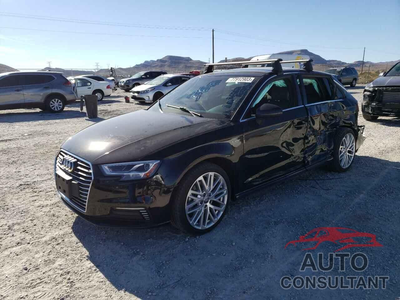 AUDI A3 2018 - WAUTPBFF0JA066010