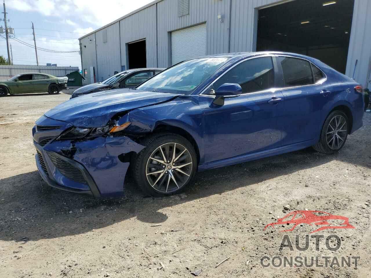 TOYOTA CAMRY 2024 - 4T1T11AK5RU209395