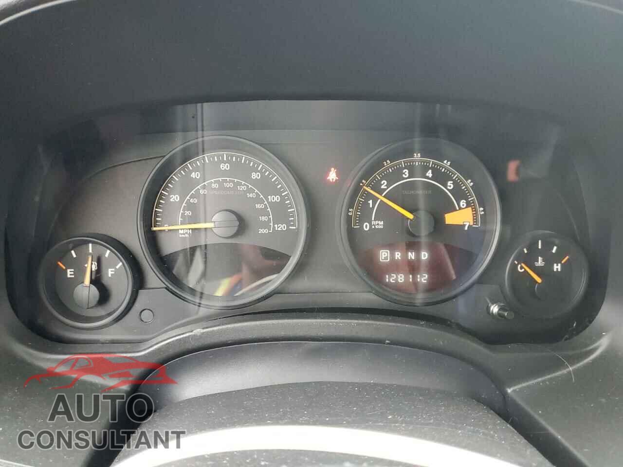 JEEP COMPASS 2015 - 1C4NJCBA0FD313285