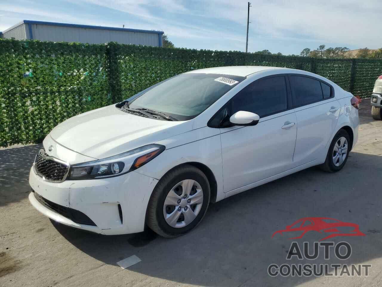 KIA FORTE 2018 - 3KPFK4A73JE217705