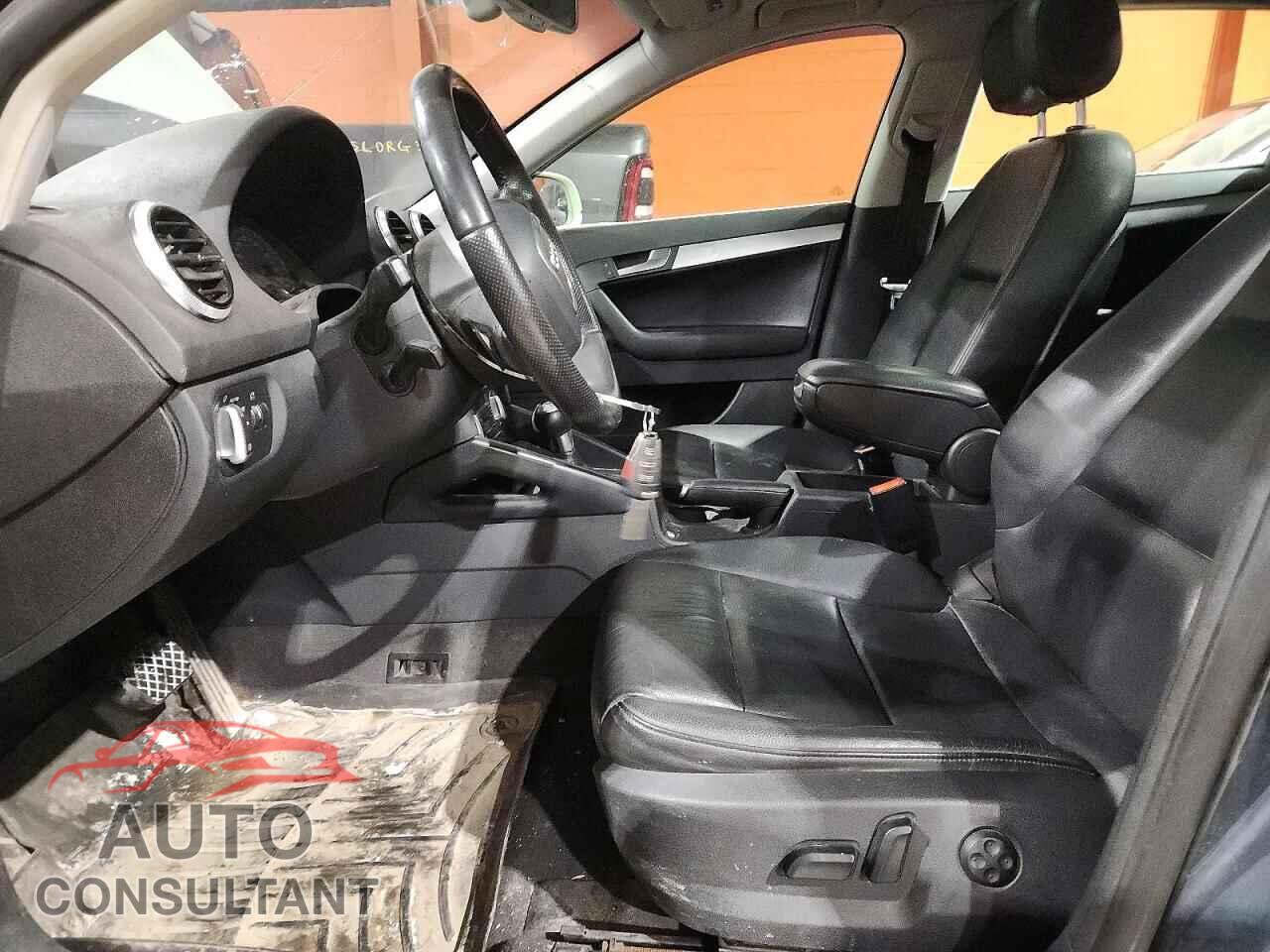 AUDI A3 2012 - WAUJFCFM9CA011394