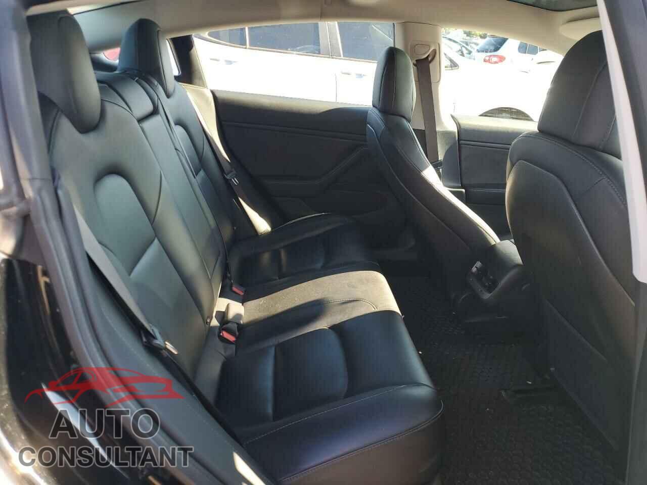 TESLA MODEL 3 2018 - 5YJ3E1EA3JF078183