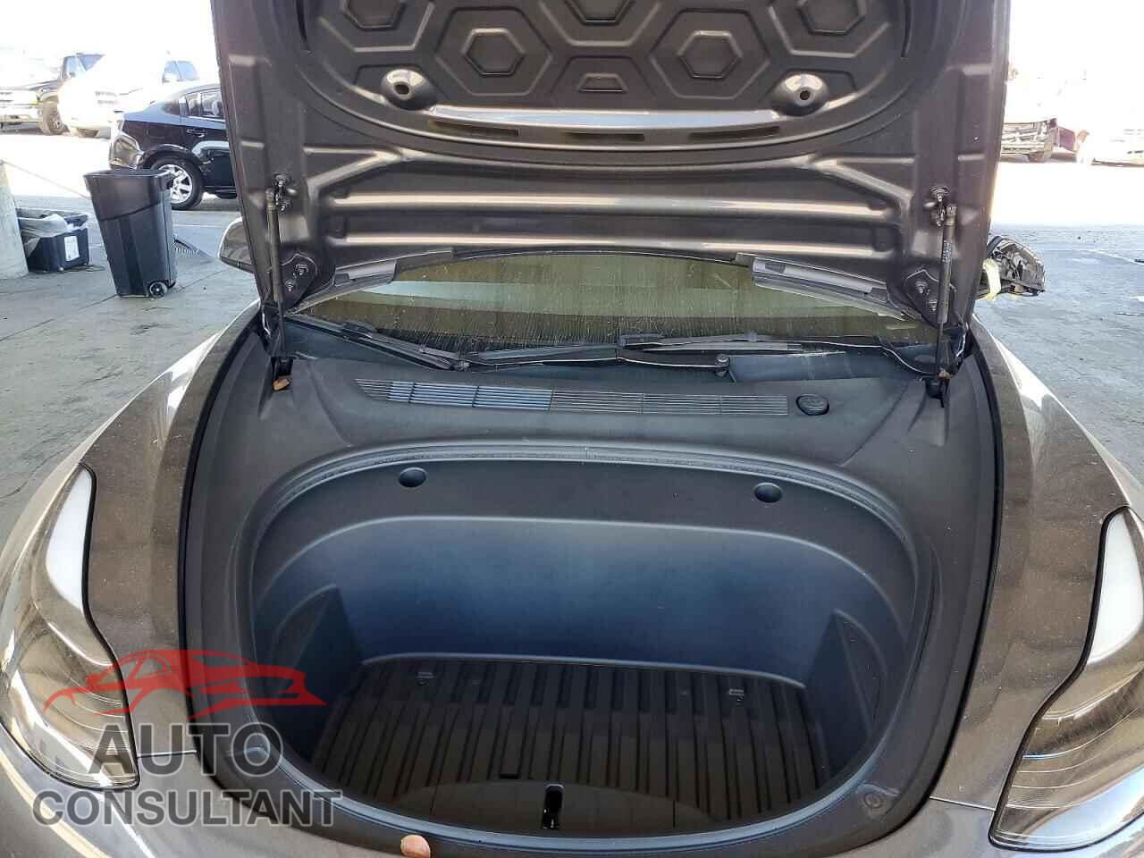 TESLA MODEL 3 2023 - 5YJ3E1EA1PF649467