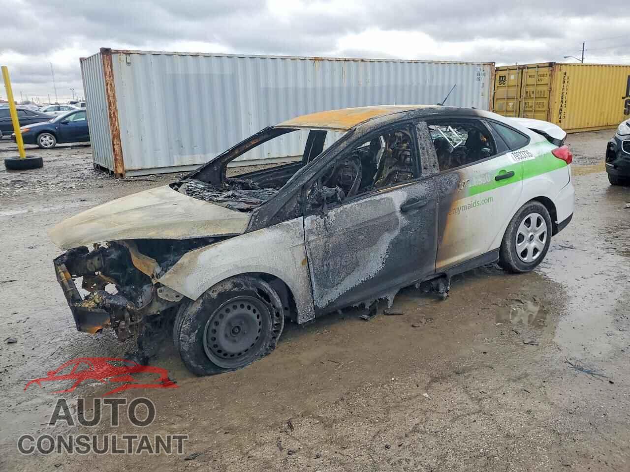 FORD FOCUS 2016 - 1FADP3E23GL373203