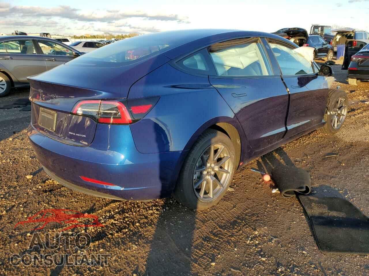 TESLA MODEL 3 2023 - 5YJ3E1EB9PF636474