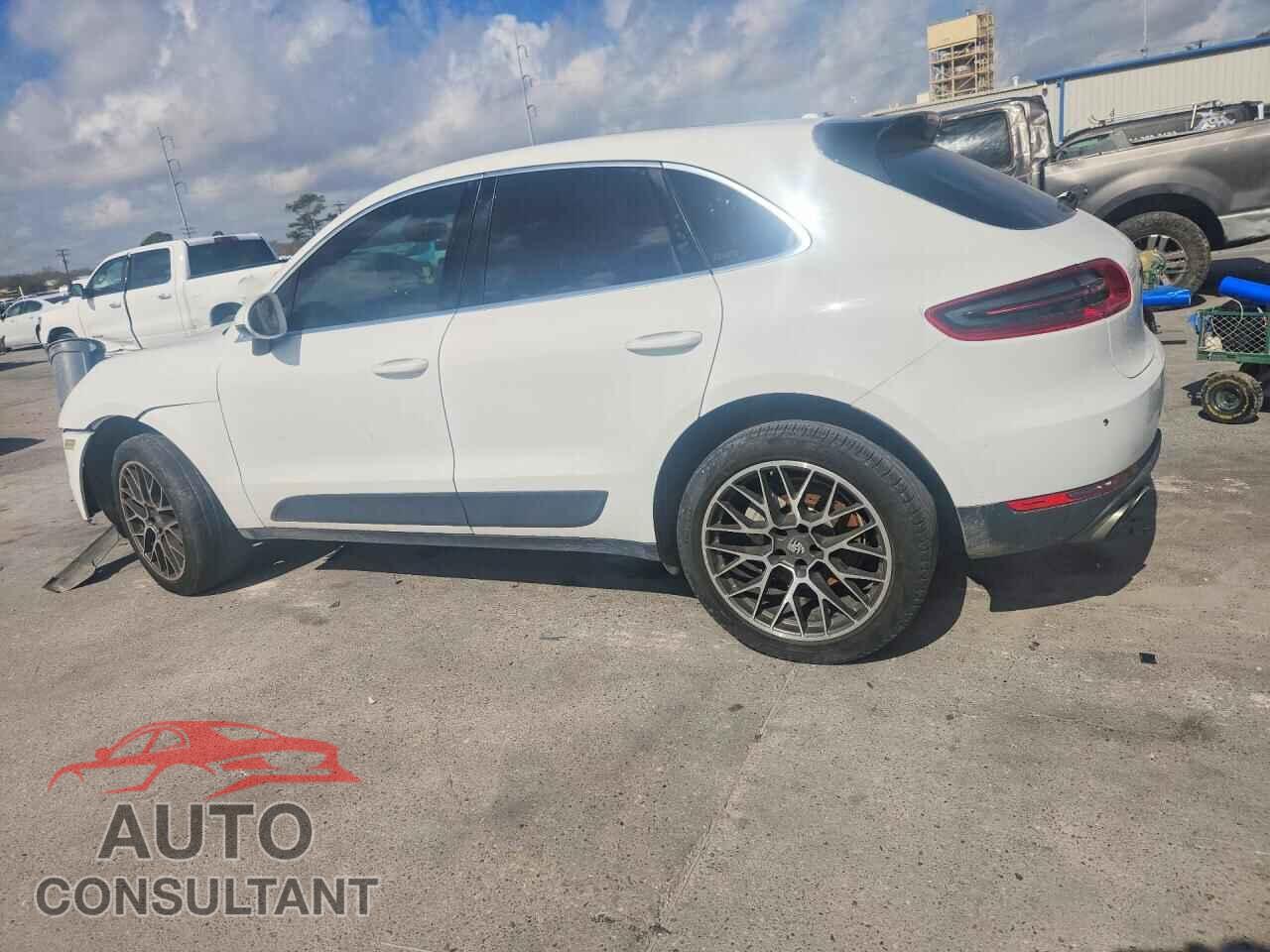 PORSCHE MACAN 2015 - WP1AB2A56FLB74133