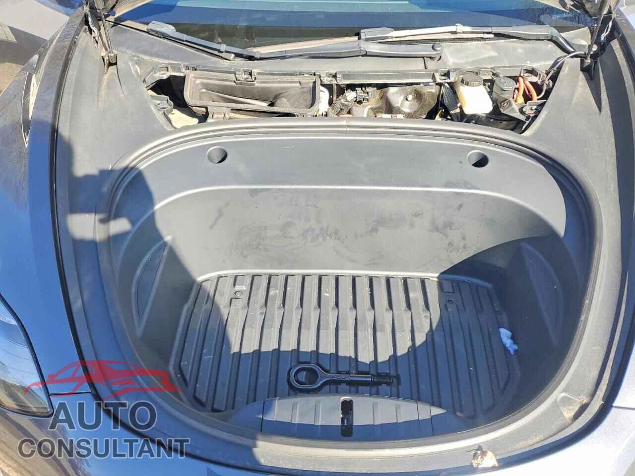 TESLA MODEL 3 2023 - 5YJ3E1EAXPF382233