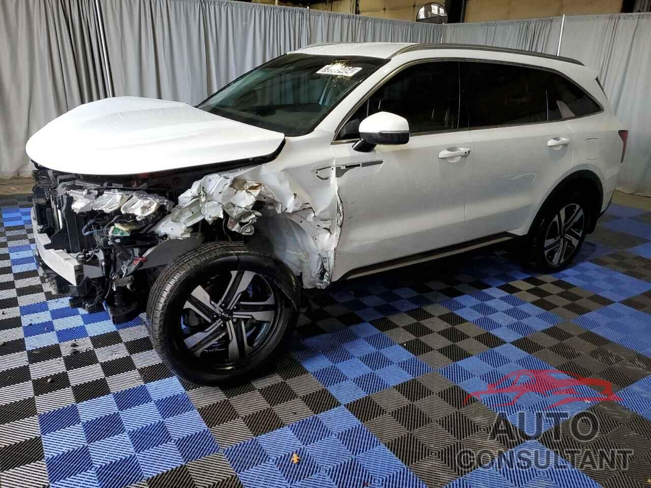 KIA SORENTO 2023 - KNDRHDLG5P5225091