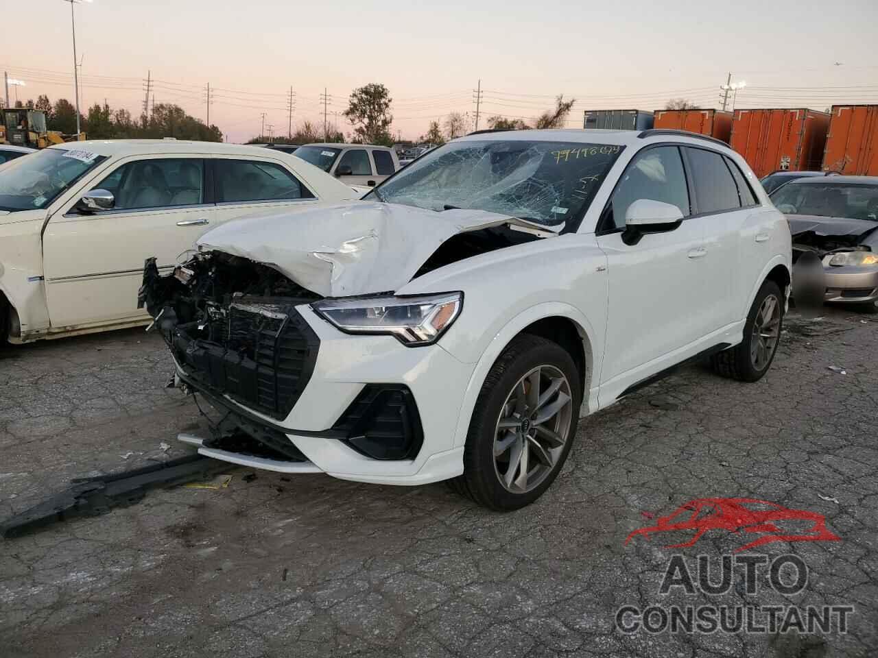 AUDI Q3 2022 - WA1EECF32N1038237