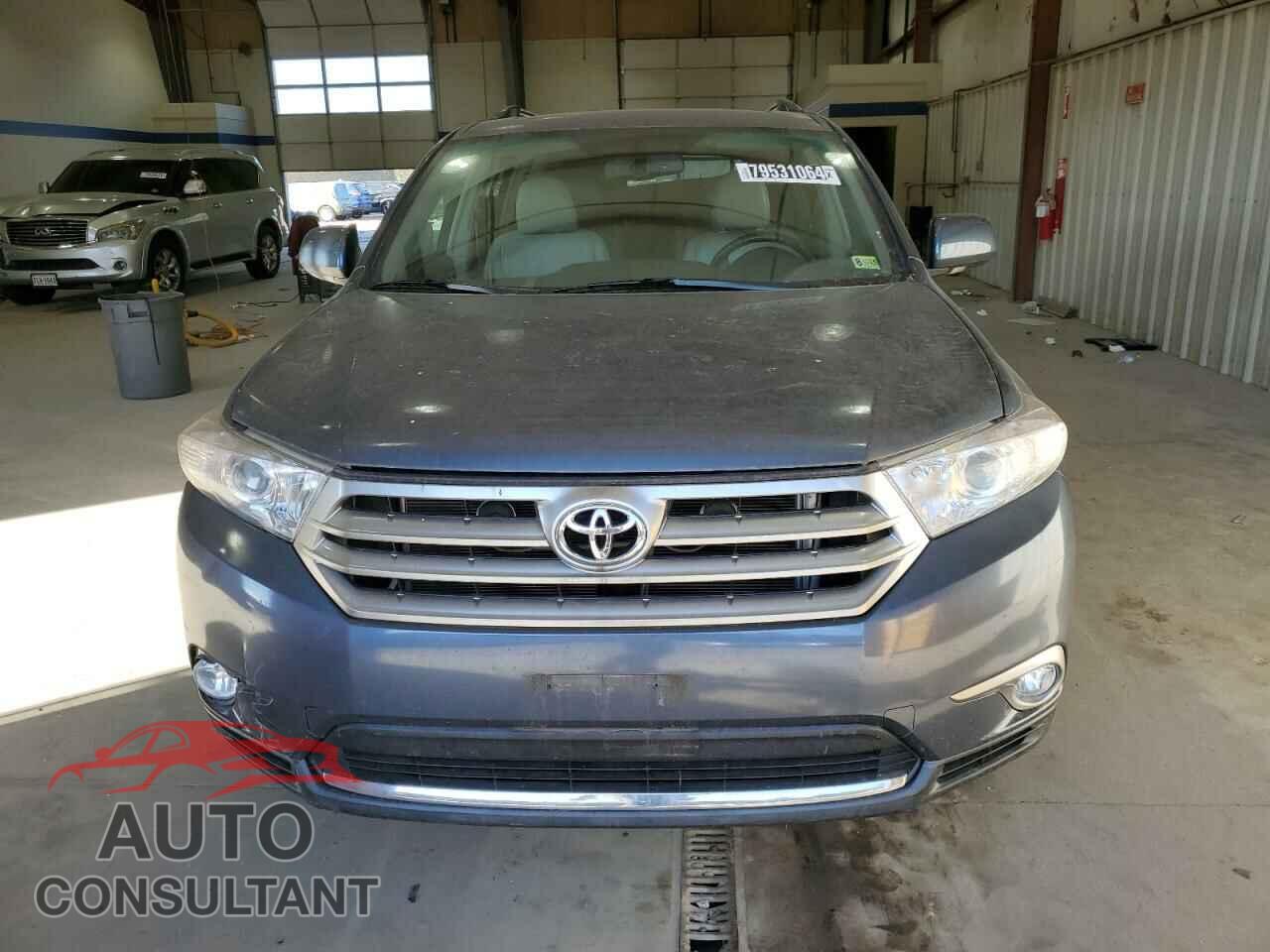 TOYOTA HIGHLANDER 2013 - 5TDDK3EH1DS242536