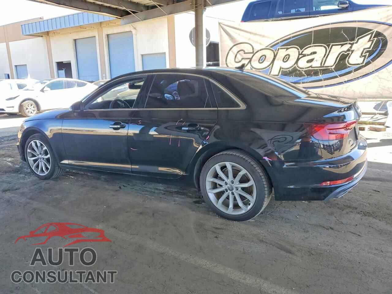 AUDI A4 2019 - WAUHMAF47KN005352