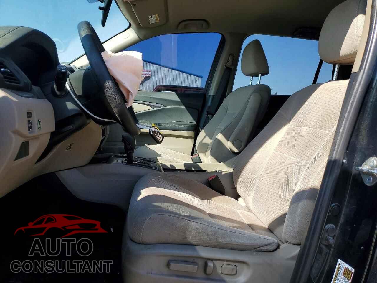 HONDA PILOT 2017 - 5FNYF5H34HB045792