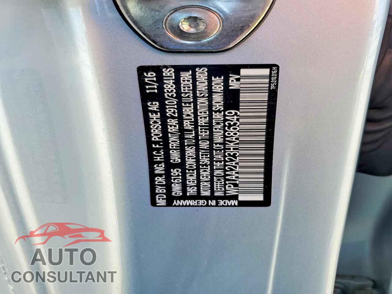 PORSCHE CAYENNE 2017 - WP1AA2A23HKA86349