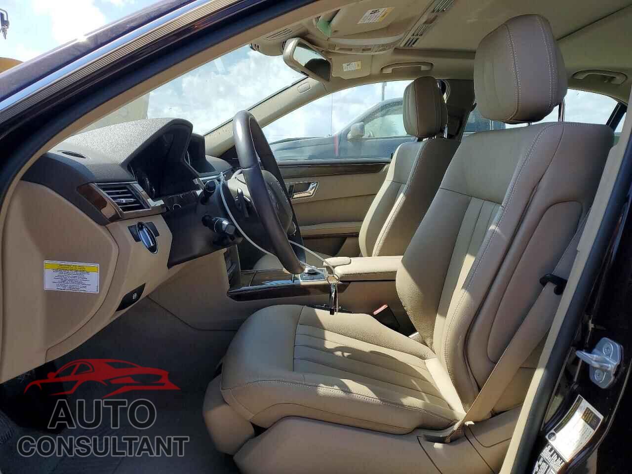MERCEDES-BENZ E-CLASS 2011 - WDDHF5GB0BA416669