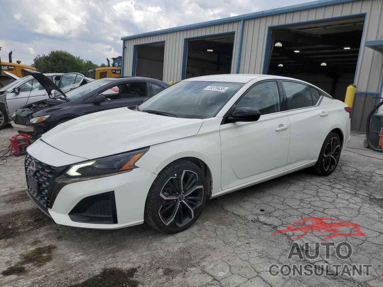 NISSAN ALTIMA 2023 - 1N4BL4CV4PN357831