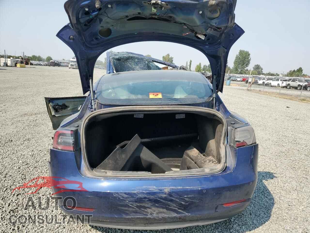 TESLA MODEL 3 2020 - 5YJ3E1EB3LF668394