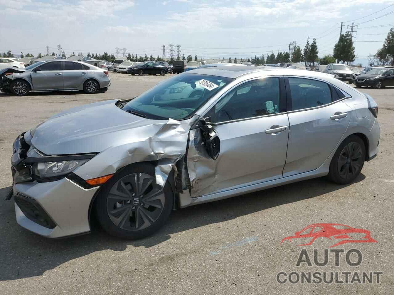 HONDA CIVIC 2019 - SHHFK7H68KU418198