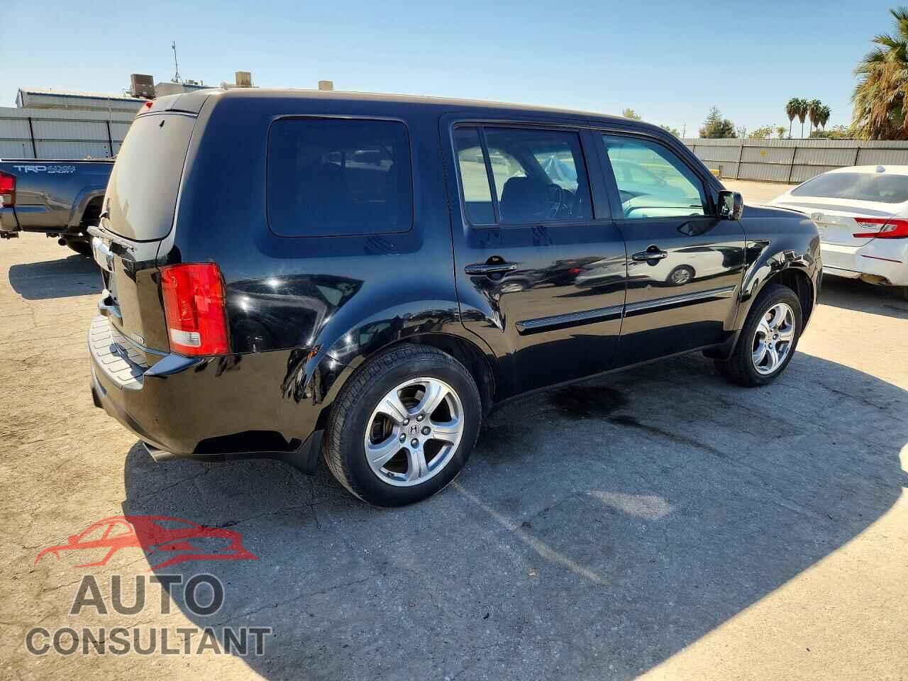 HONDA PILOT 2013 - 5FNYF4H78DB013449