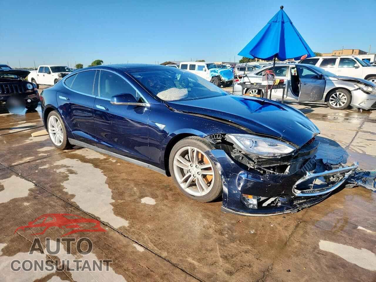 TESLA MODEL S 2015 - 5YJSA1H26FF082280