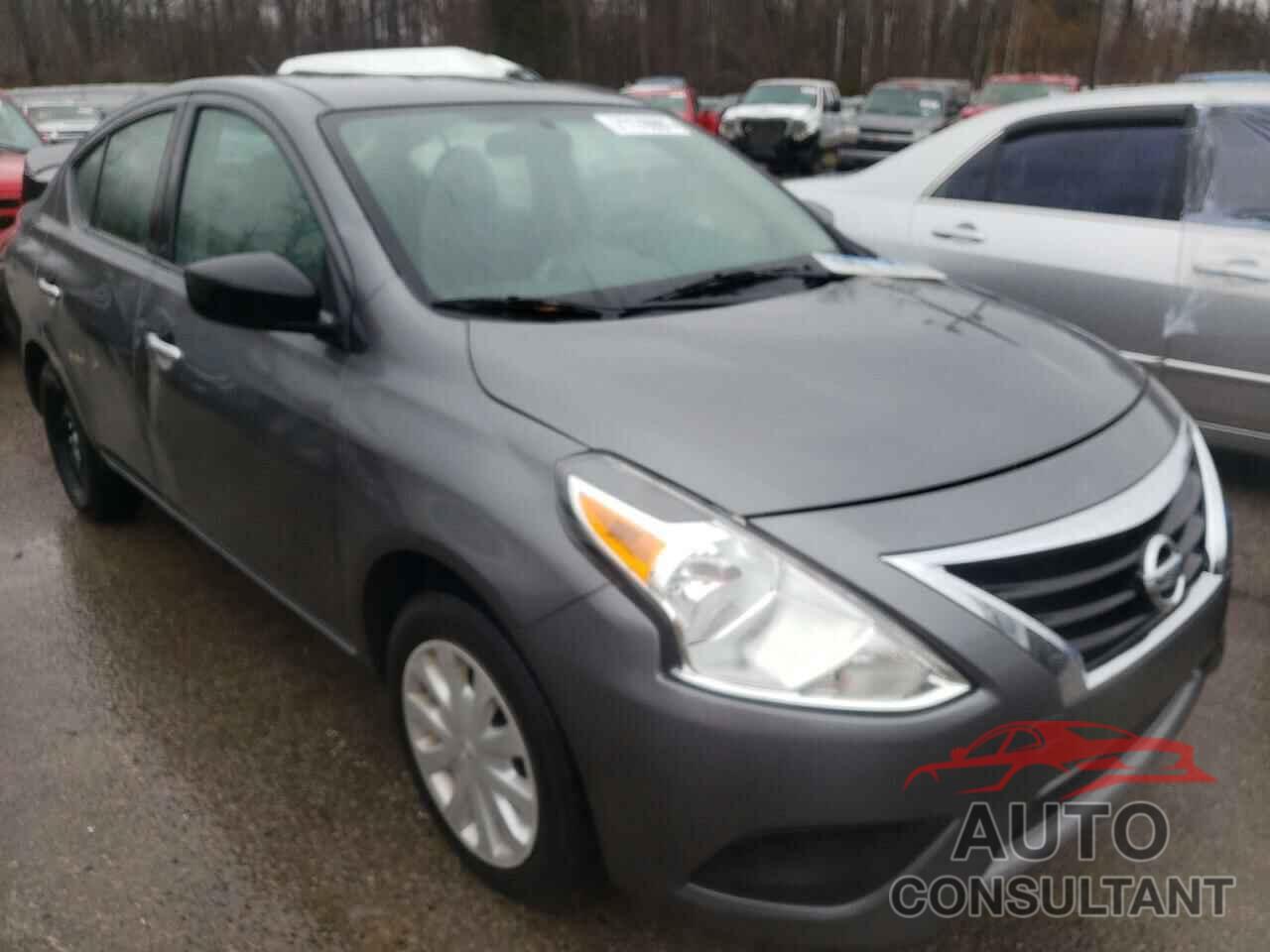 NISSAN VERSA 2018 - 3N1CN7APXJL832679