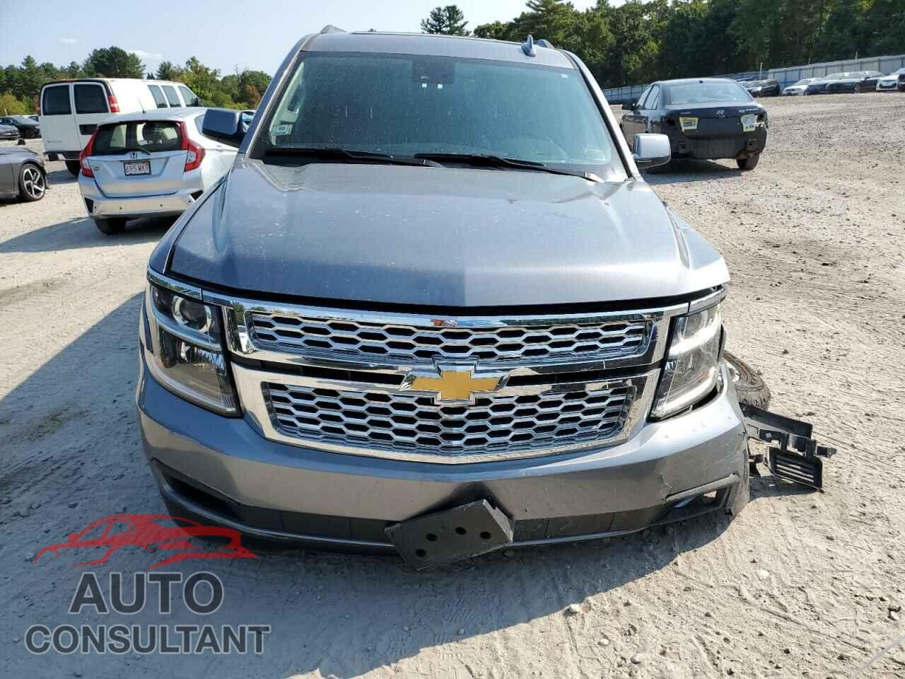CHEVROLET SUBURBAN 2019 - 1GNSKHKC6KR383473